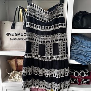 Embroidery detail skirt